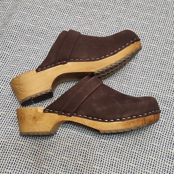 Vollsjo Swedish Clogs low wood heel brown suede size 41/11 NEW no box - Picture 2 of 12
